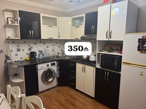Mətbəx mebeli satılır – 350₼. Ölçü: 2 x 2.40 m Komplekt: üzərində — Asya — Ас үй жиһазы