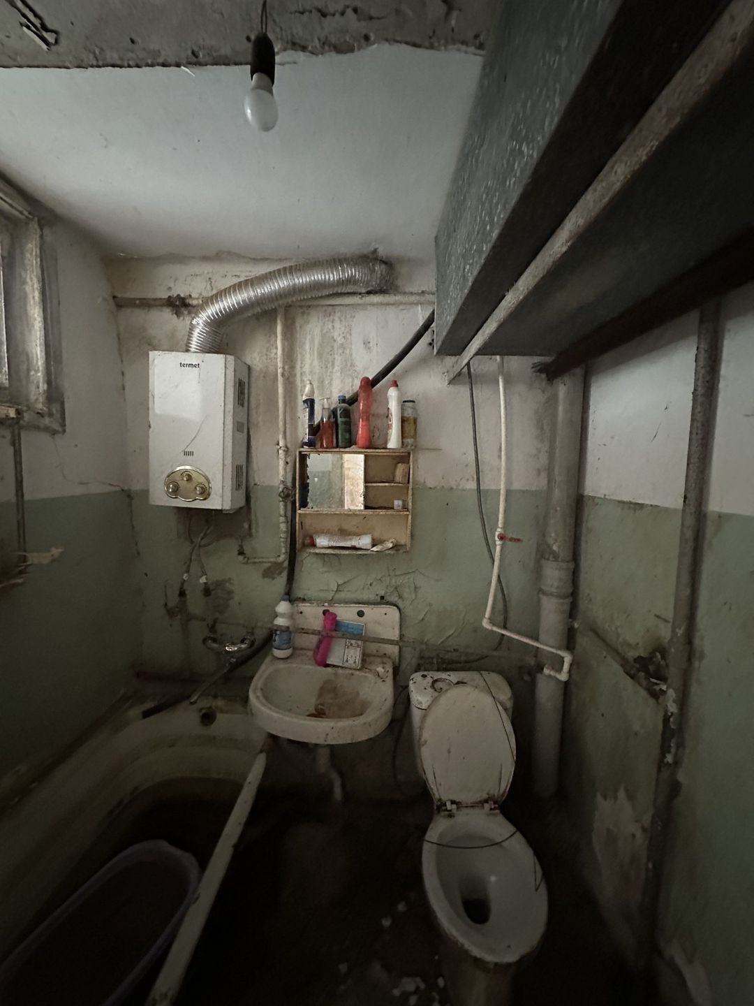 Satılır 1 otaqlı köhnə tikili 45 m² — Mənzil, Bakı (9)