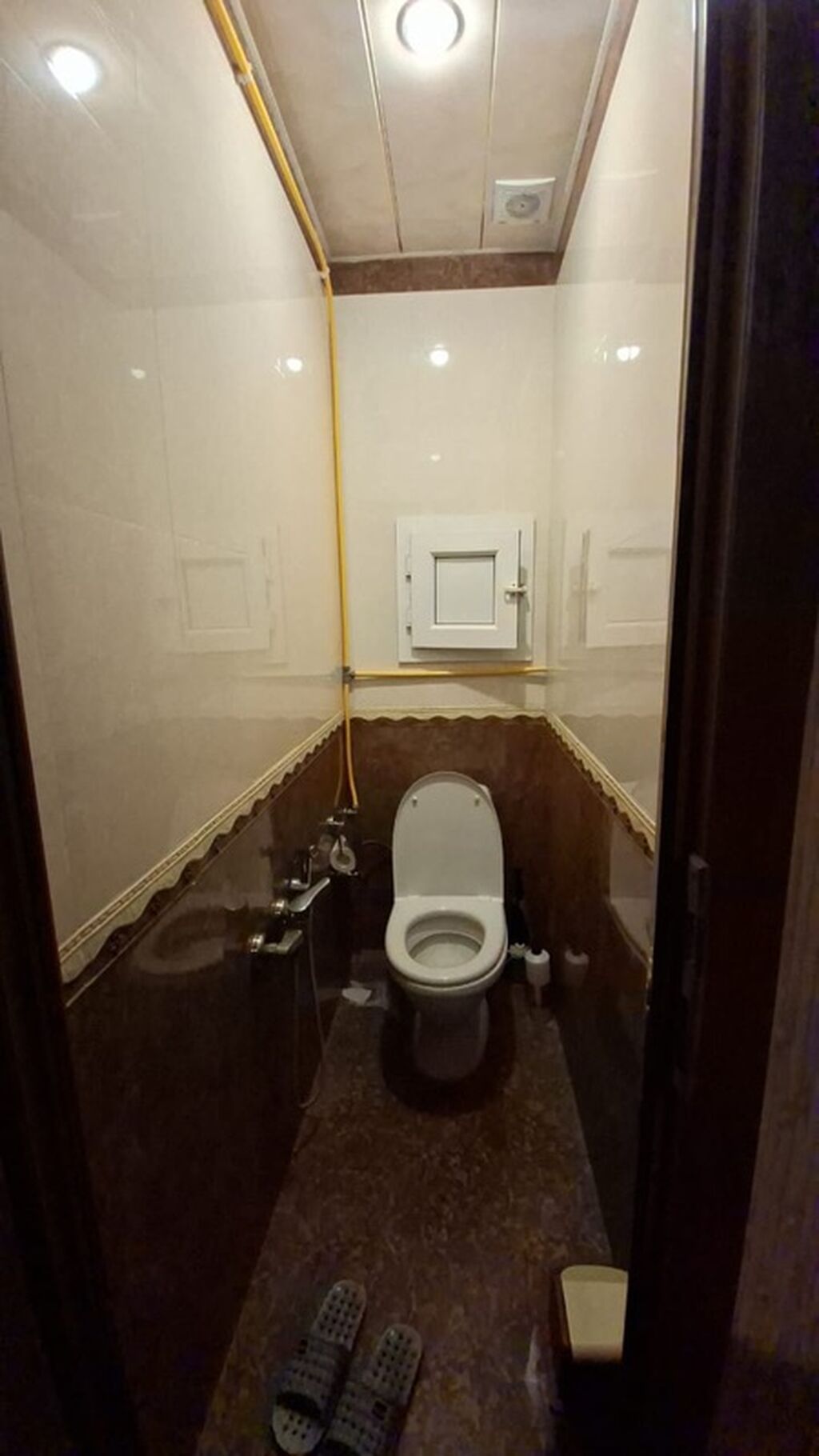 Merdekanda Stansıyada merkezde 3 otaqlı tam eşyali bına evı aıleye — Mənzil, Digah (8)