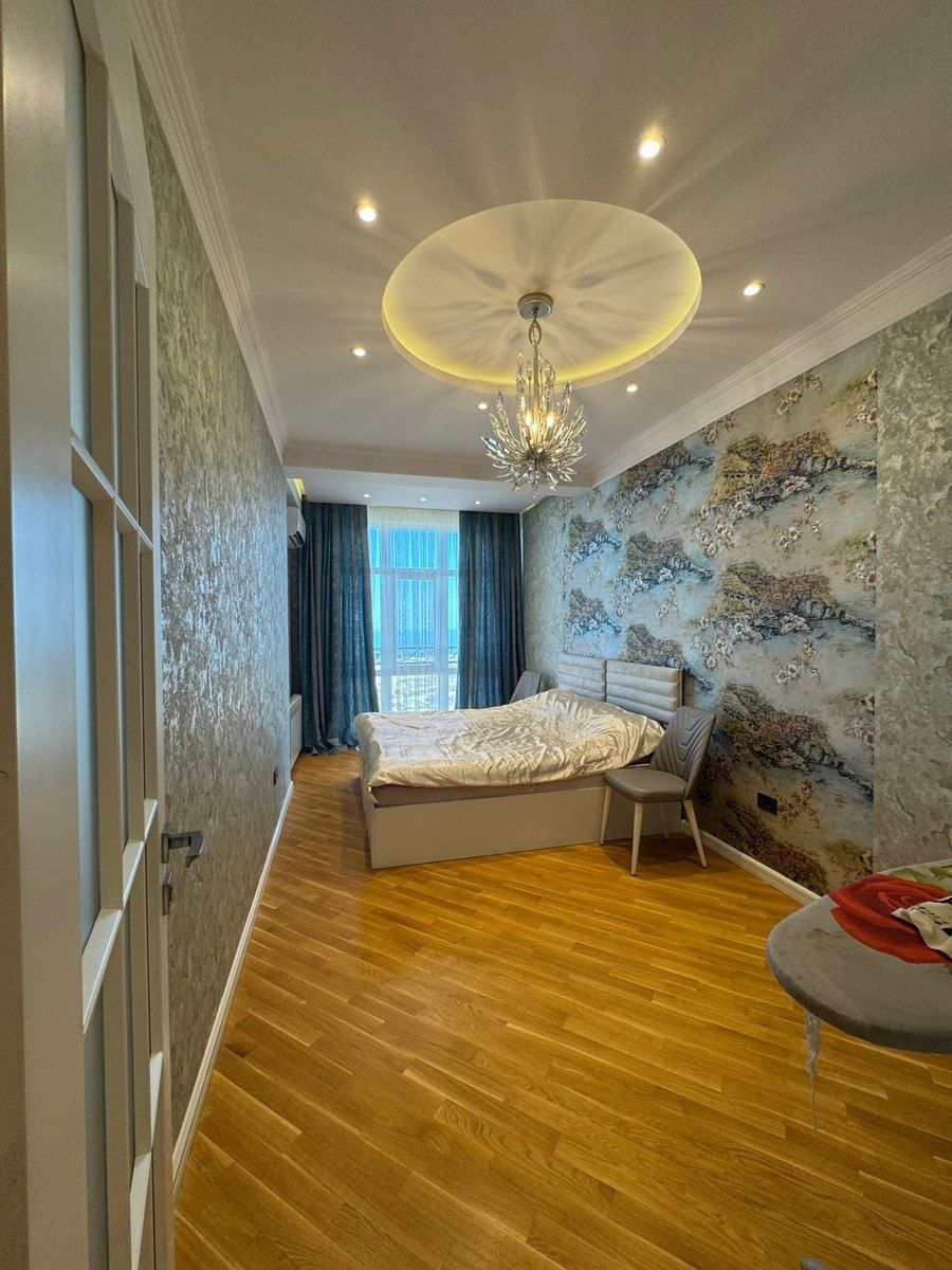Satılır 3 otaqlı yeni tikili 135 m² — Mənzil, Bakı (7)