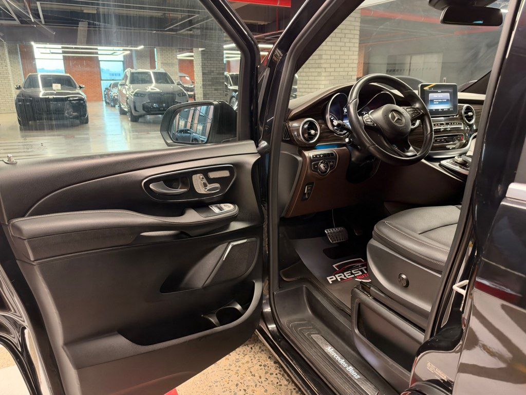 Mercedes V 220d 4MATIC, 2.1 L, 2014 il, 420 000 km — Avtomobillər, Bakı (7)