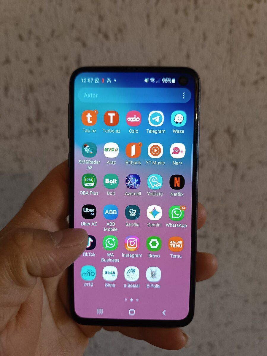 Samsung Galaxy S10e Prism Black 128GB/6GB — Smartfonlar, Sumqayıt (7)