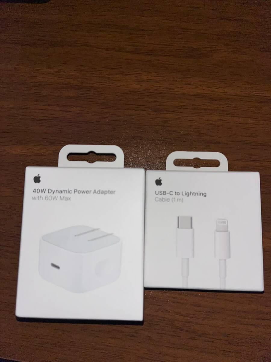 Apple 40W adapteri — Smartfonlar, Bakı (2)