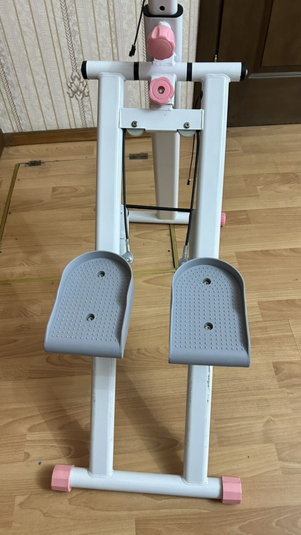 Ev şəraitində məşq üçün stepper trenajoru. Kompakt quruluşa malik bu — Digər simulyatorlar, Bakı (3)