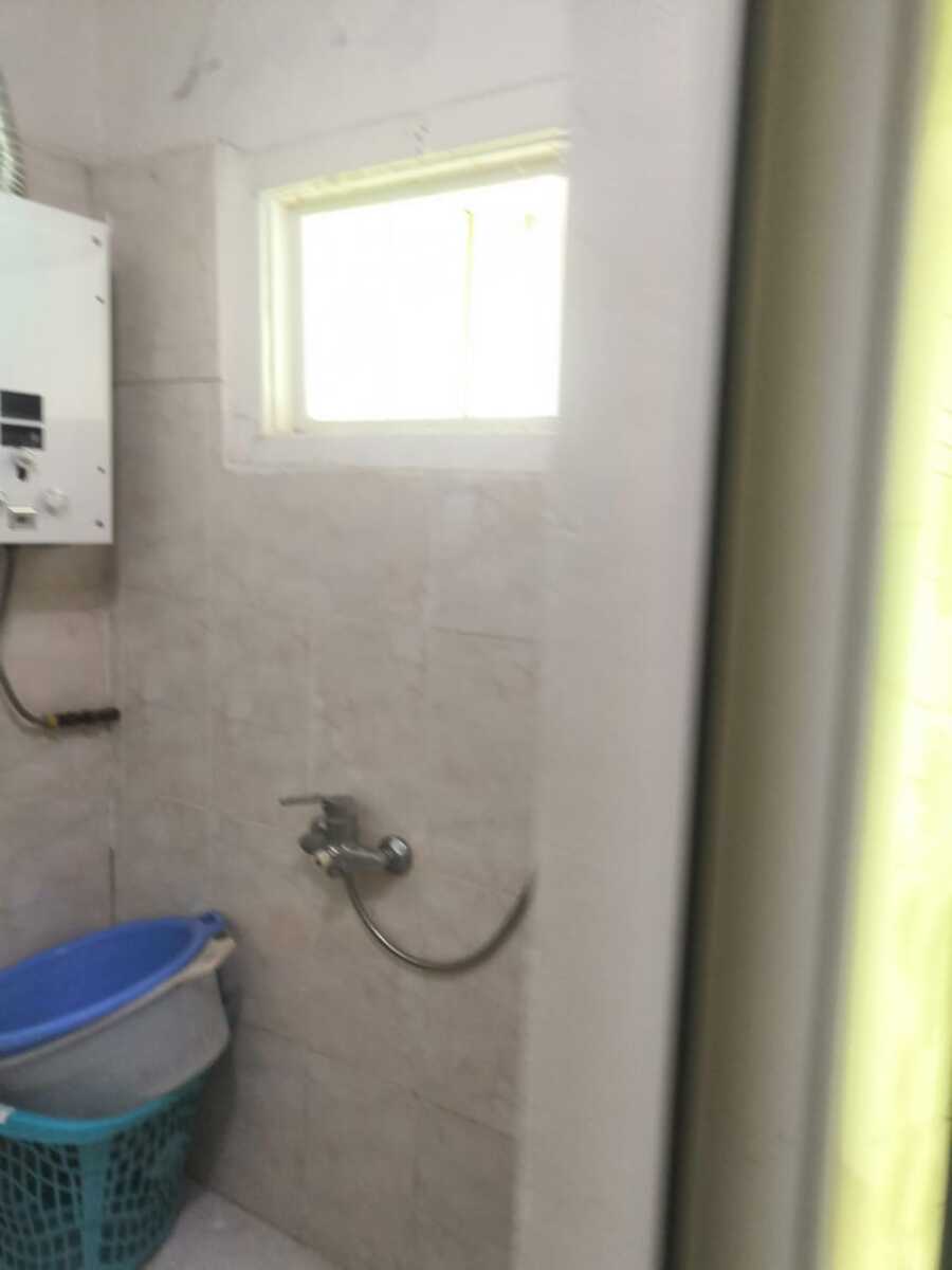 İcarəyə verilir 1 otaqlı köhnə tikili 35 m² — Mənzil, Bakı (9)