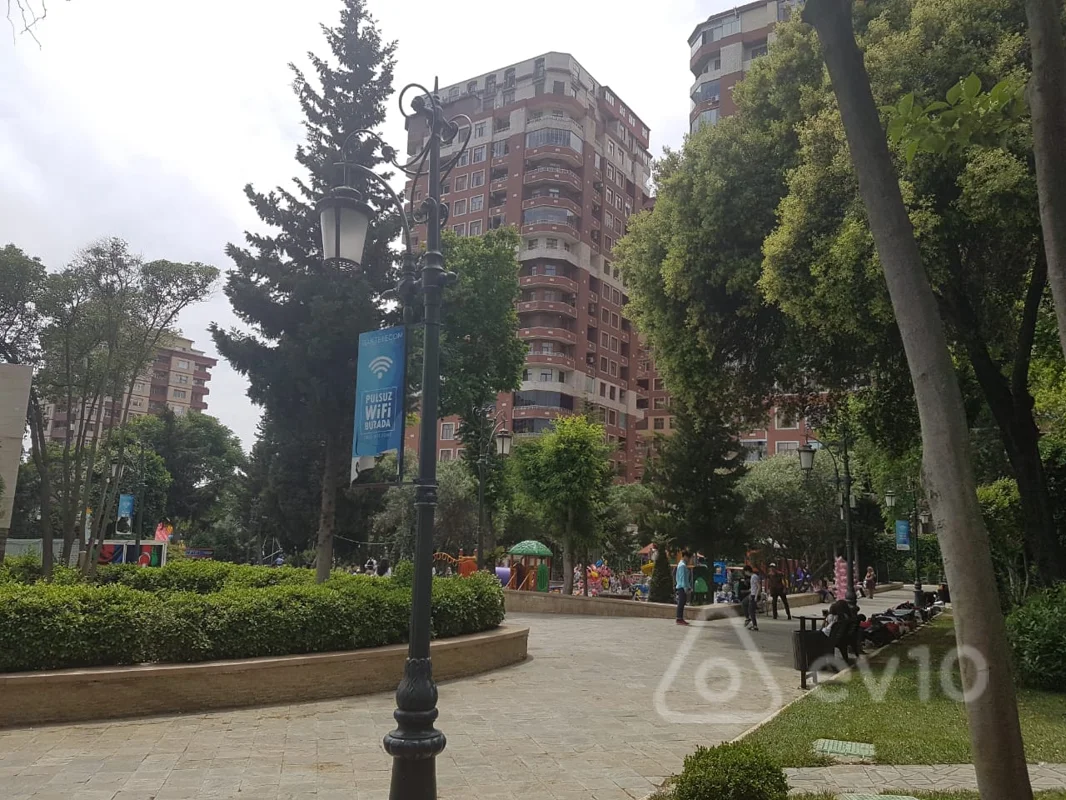 4 otaqlı mənzil, 205 m², Səməd Vurğun — Mənzil, Bakı (7)