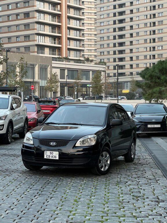 Kia Rio, 1.4 L, 2009 il, 300 000 km 90-EB-836 — Avtomobillər, Bakı (4)