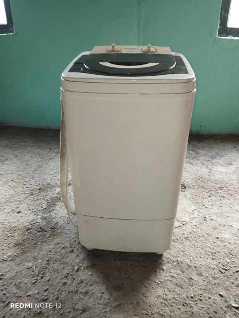 Paltaryuyan maşın 8 kq, İşlənmiş, Yarımavtomat, Qurutmasız, Kredit yoxdur, Ünvandan götürmə — 70 ₼ · Göyçay · Çamaşır maşınları Paltaryuyan maşın 8 kq, İşlənmiş, Yarımavtomat, Qurutmasız, Kredit yoxdur, Ünvandan götürmə — Göyçay