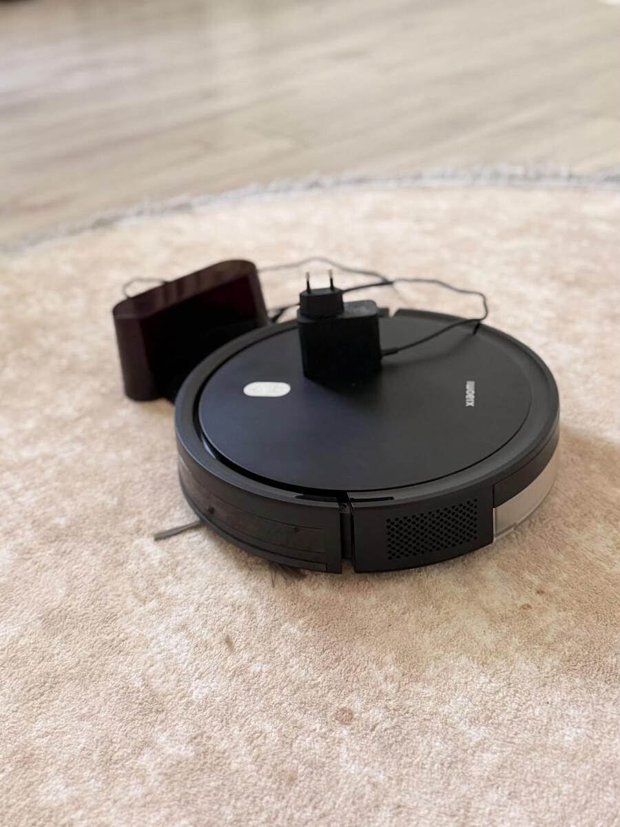 Robot tozsoran — Ev texnikası, Bakı (4)