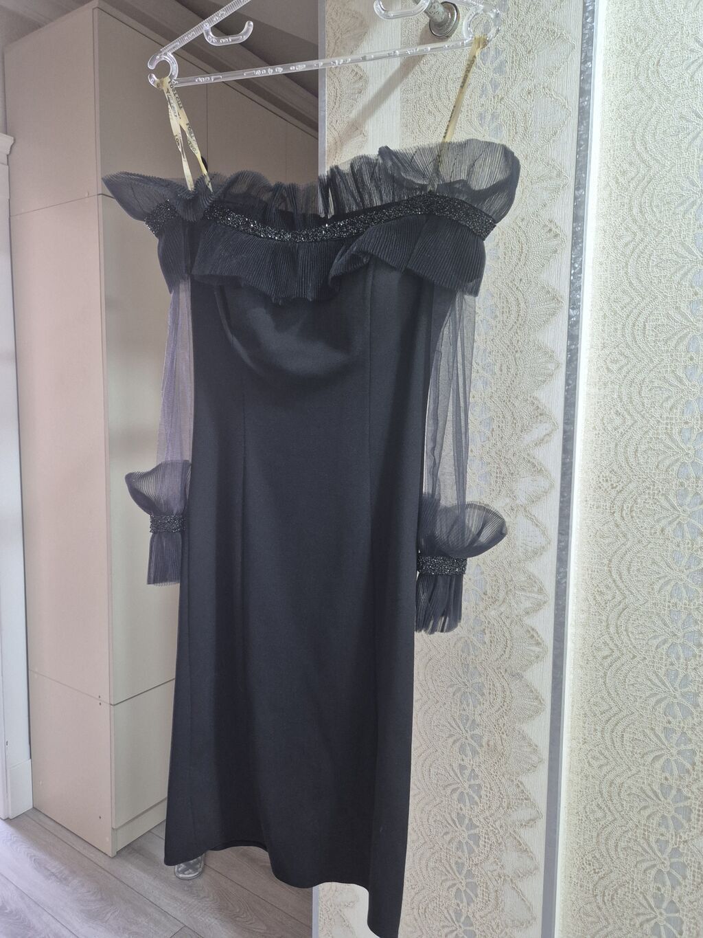 Qara zərif ziyafət donu - Stil: Off-shoulder (çiyinlər açıq) — Axşam paltarları, Bakı (2)