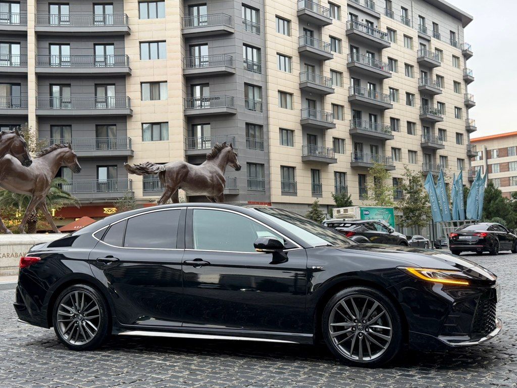 Toyota Camry, 2.0 L, 1 kWh, 2025 il, 46 000 km — Avtomobillər, Bakı (9)