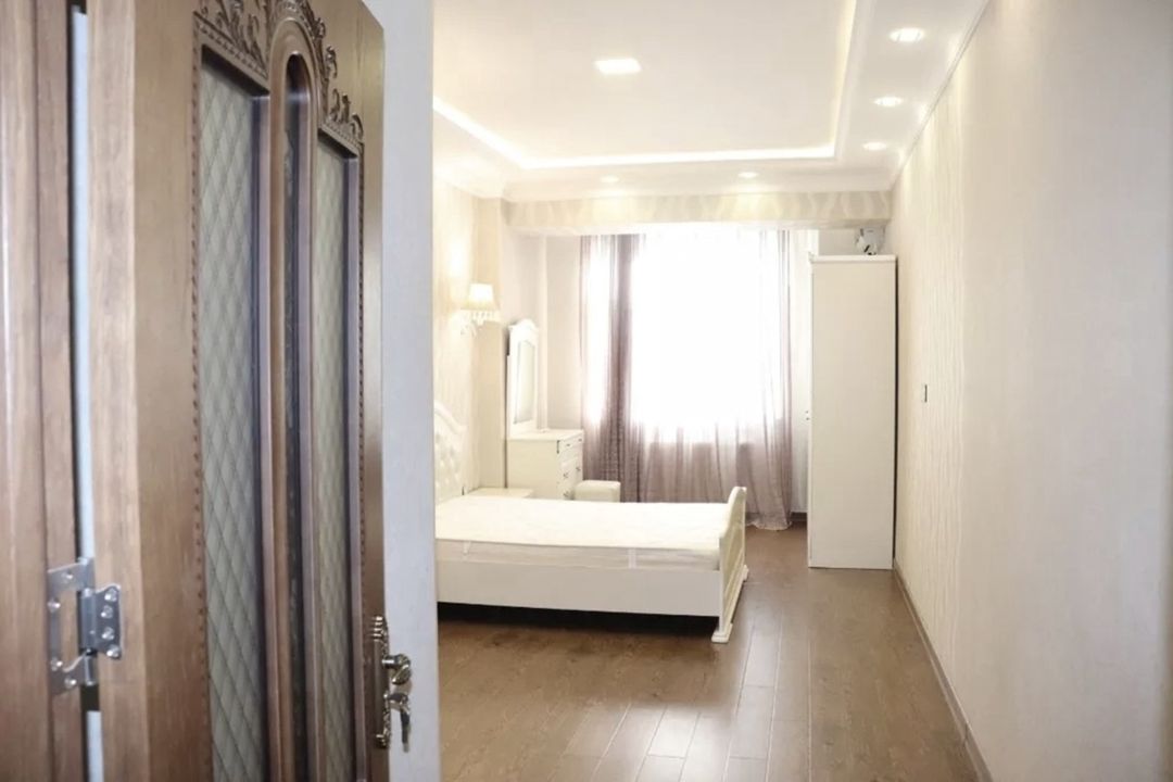 İcarəyə verilir 3 otaqlı yeni tikili 150 m² — Mənzil, Bakı (8)