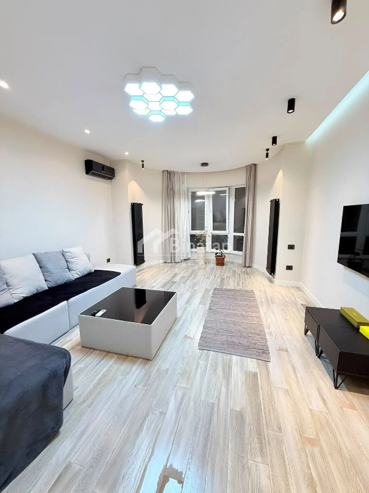 Satılır 3 otaqlı yeni tikili 135 m², 8 Noyabr metrosu, Nəsimi rayonu — Mənzil, Bakı