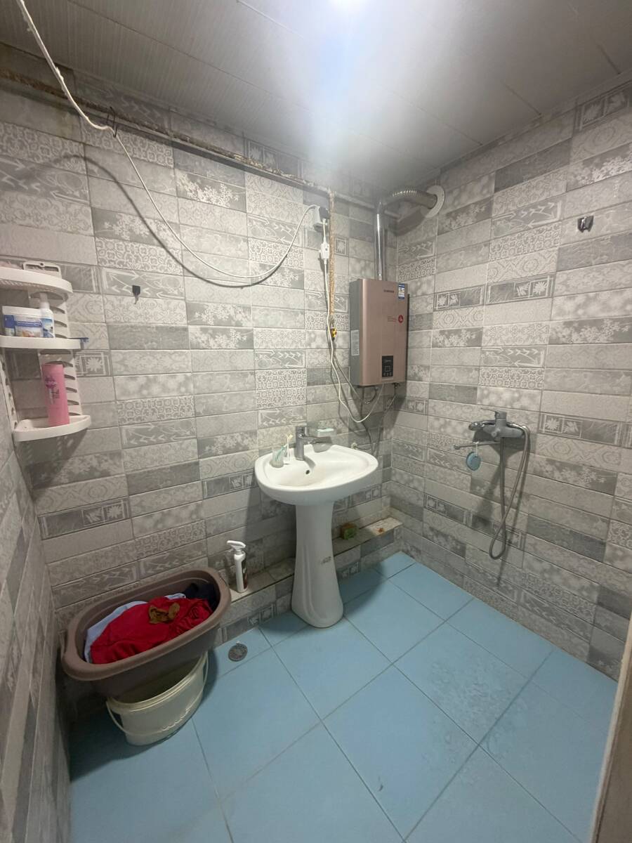 Satılır 2 otaqlı köhnə tikili 68 m² — Mənzil, Bakı (9)