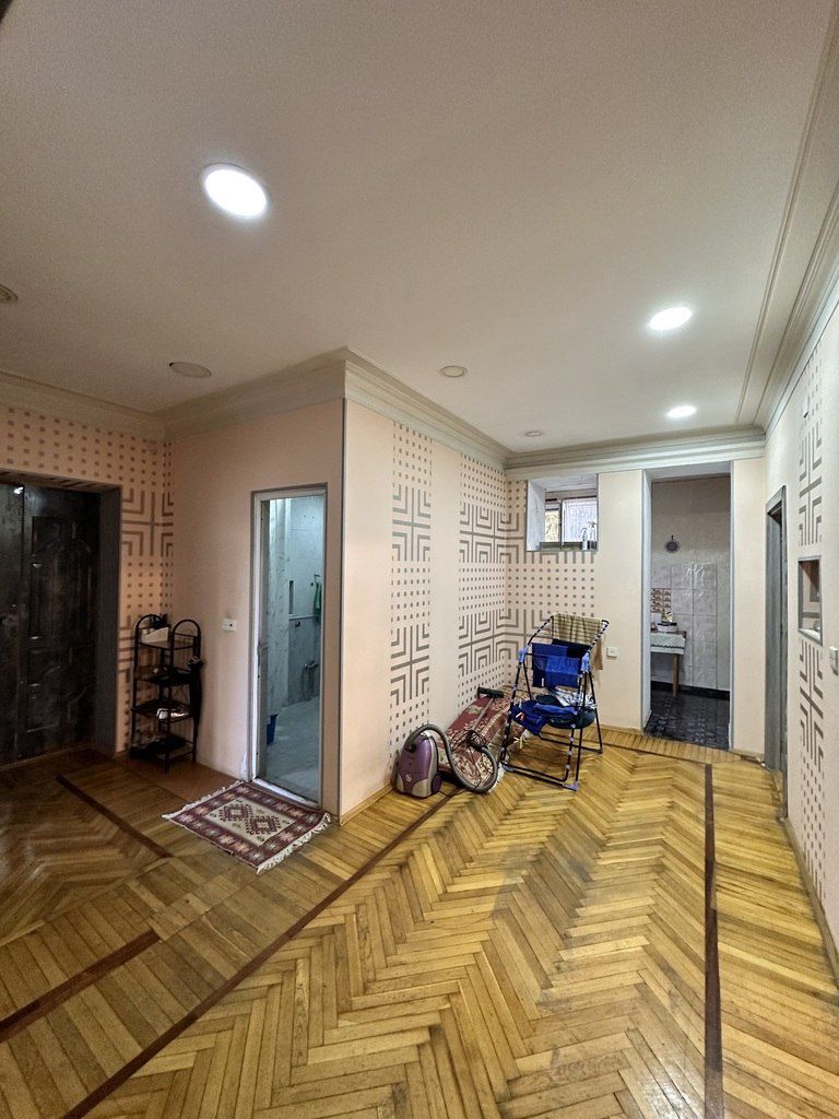 Satılır 4 otaqlı köhnə tikili 130 m² — Mənzil, Bakı (6)