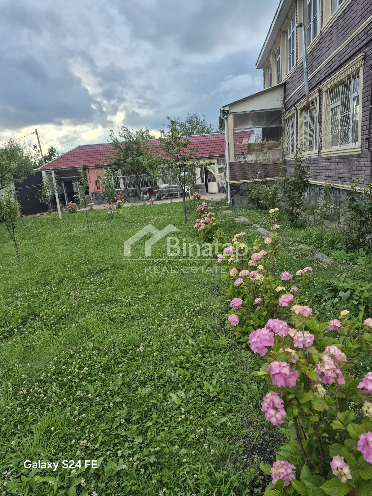 Satılır 5 otaqlı həyət evi / bağ evi 400 m², Qəbələ rayonu — Ev, villa, Bakı (4)