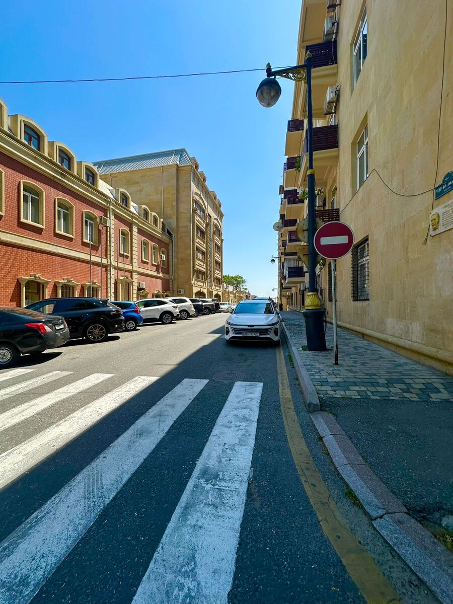 Satılır 1 otaqlı köhnə tikili 33 m² — Mənzil, Bakı (2)