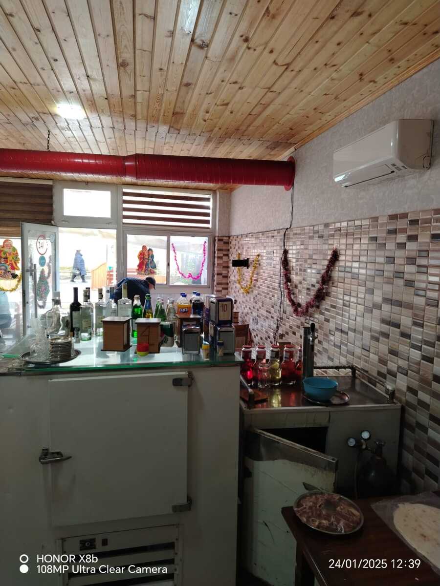 Satılır obyekt 245 m² — Əmlak, Bakı (4)