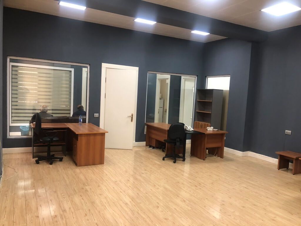 Nərimanovda, Heydər Əliyev Mərkəzinin Arxasında "İdeal MTK"-da 160 — Əmlak, Bakı (2)
