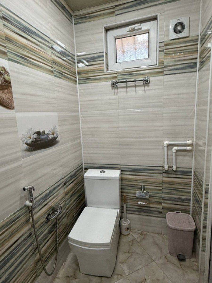 Satılır 4 otaqlı köhnə tikili 125 m² — Mənzil, Bakı (7)