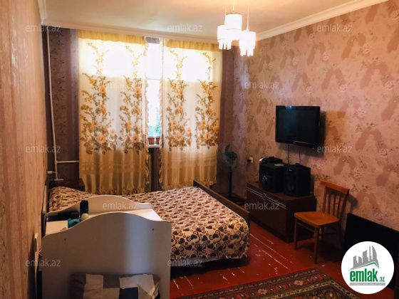 Satılır 4 otaqlı 100 m² köhnə tikili Xətai r — Mənzil (3)