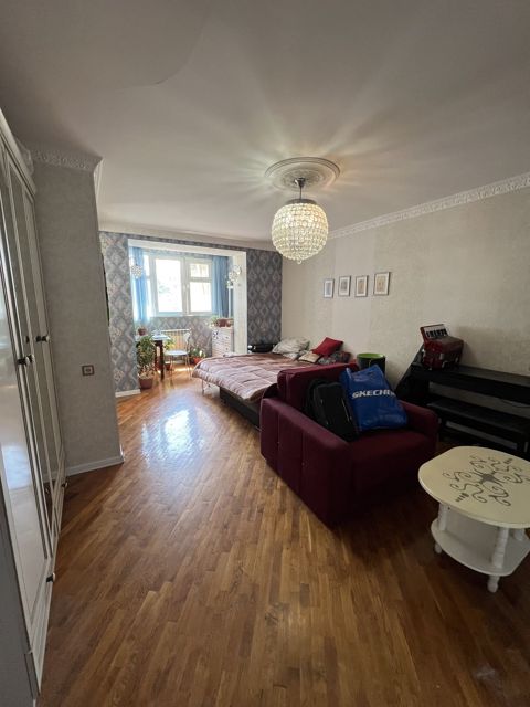 Satılır 1 otaqlı köhnə tikili 38 m² — 153 500 ₼ · Bakı · Mənzil Satılır 1 otaqlı köhnə tikili 38 m² — Bakı