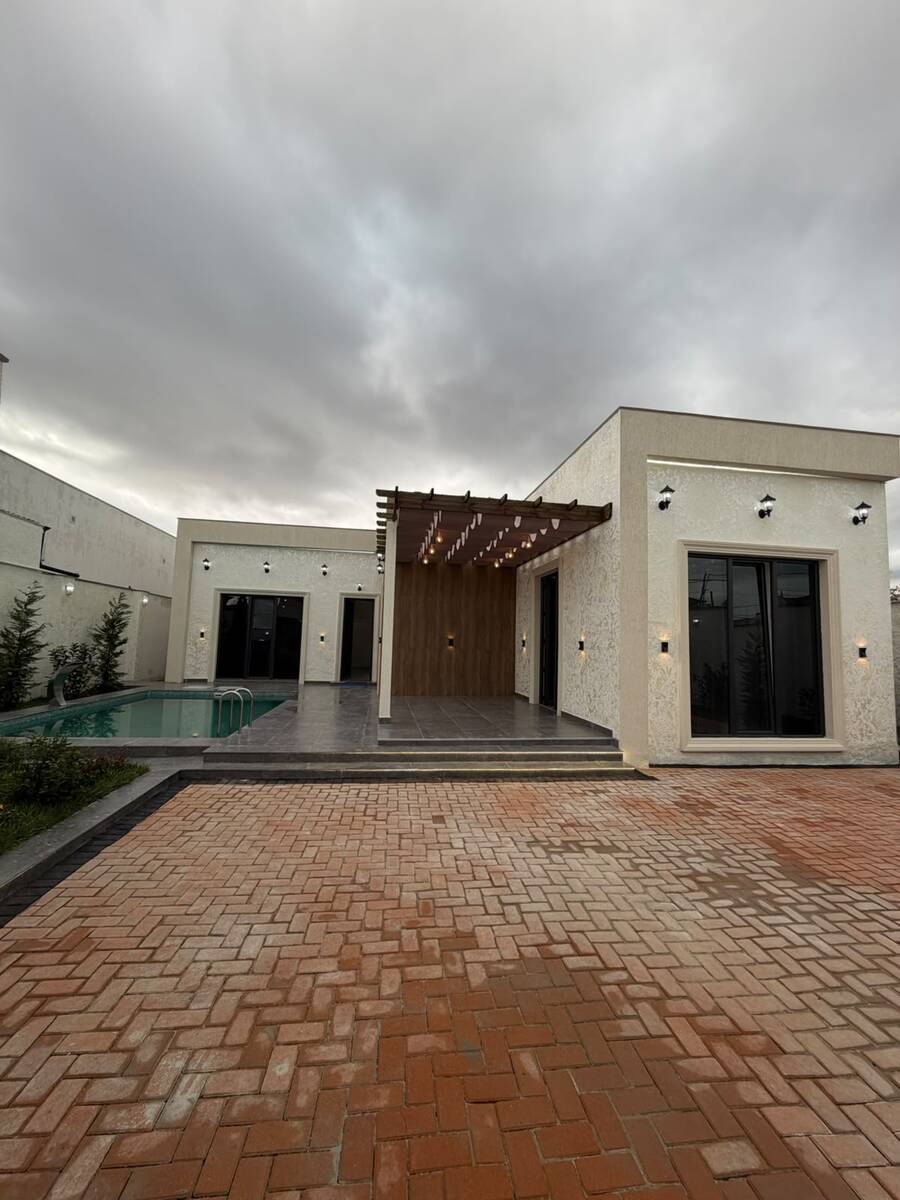 Satılır 3 otaqlı həyət evi/bağ evi 160 m² — Ev, villa, Bakı (2)