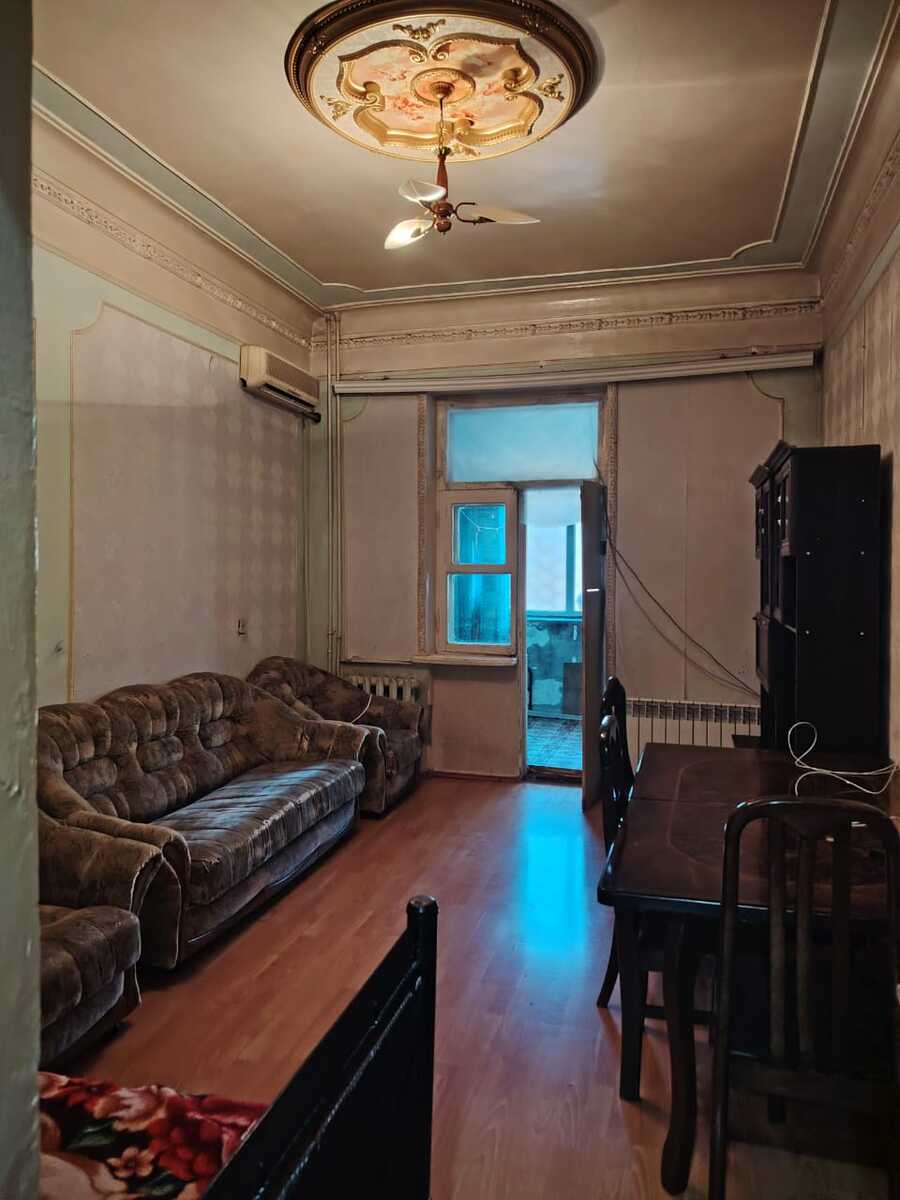 Satılır 2 otaqlı köhnə tikili 55 m² — Mənzil, Bakı (3)