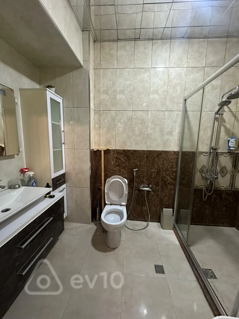 3 otaqlı mənzil, 140 m², Naxçıvani küçəsi — kirayə — Mənzil, Bakı (10)
