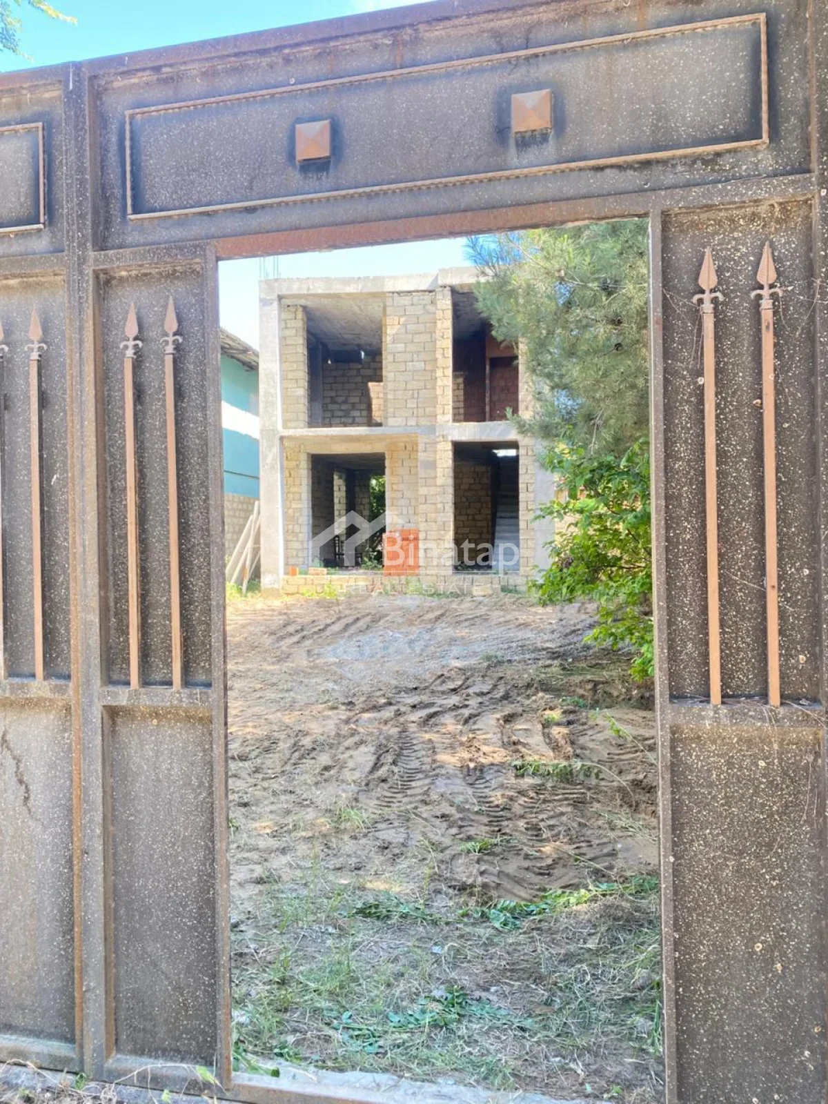 Satılır həyət evi / bağ evi 200 m², Koroğlu metrosu, Sabunçu rayonu — Ev, villa, Bakı