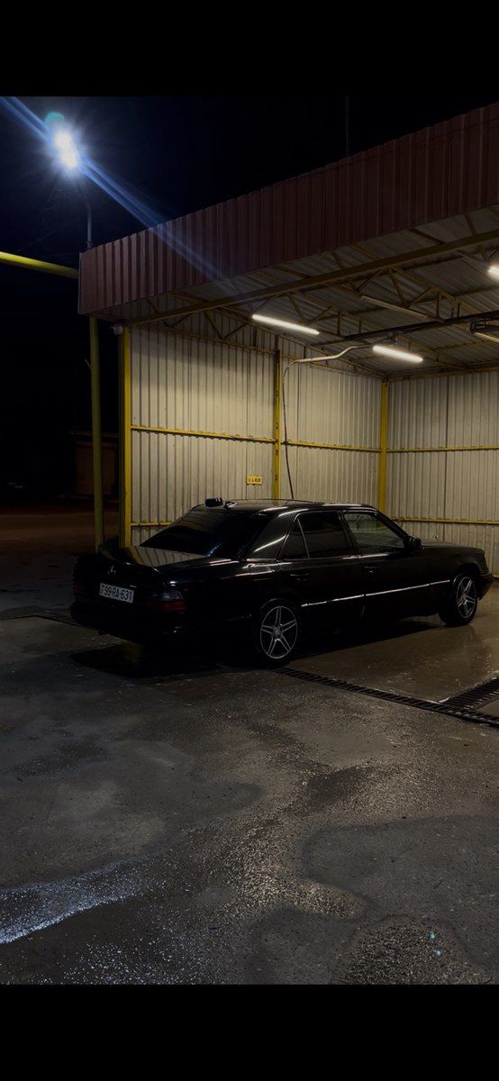 Mercedes E 200, 1988 il 99-RA-631 — Avtomobillər, Bakı (3)
