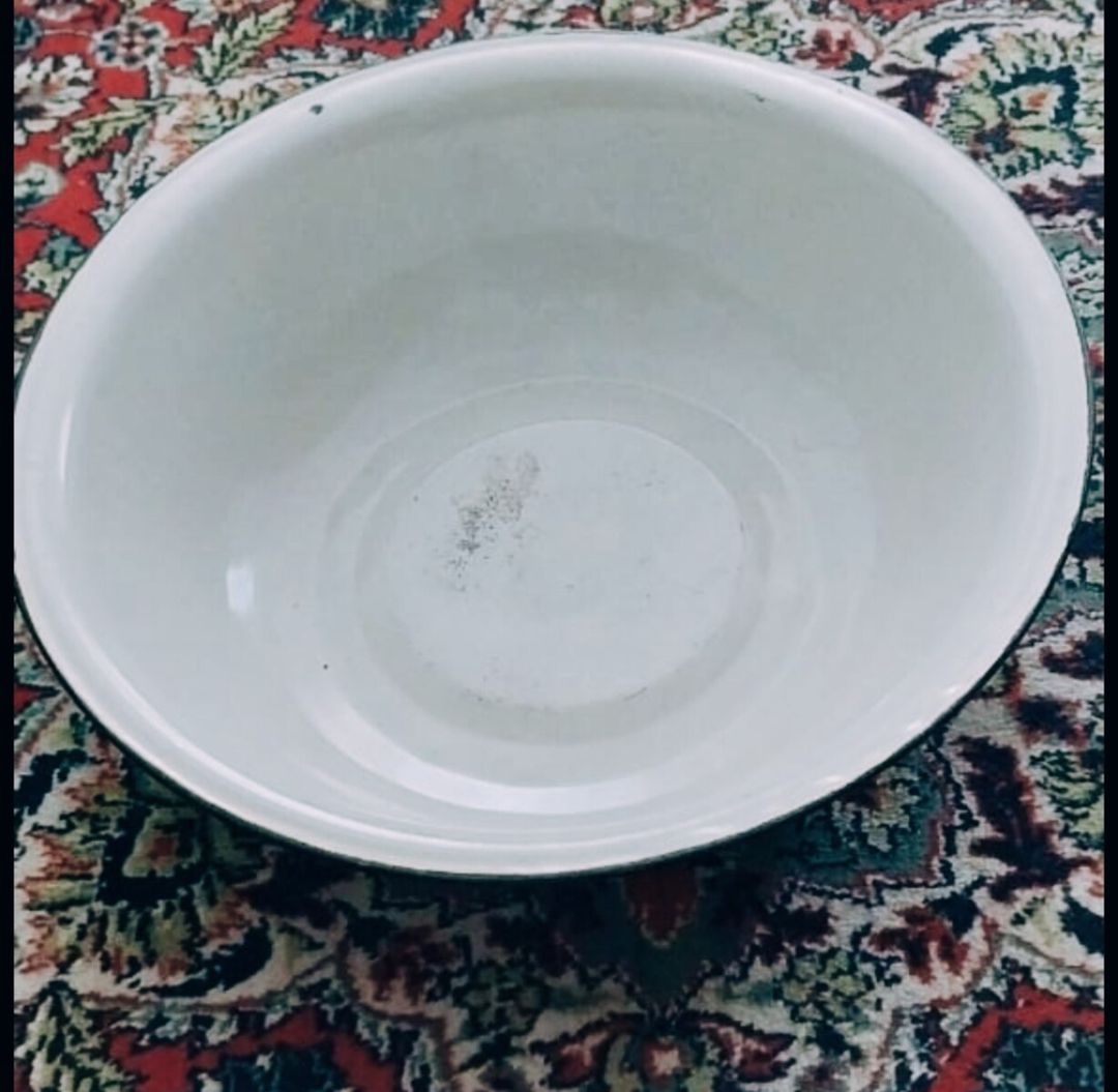 Emal ləyən — Qablar və mətbəx əşyaları, Bakı