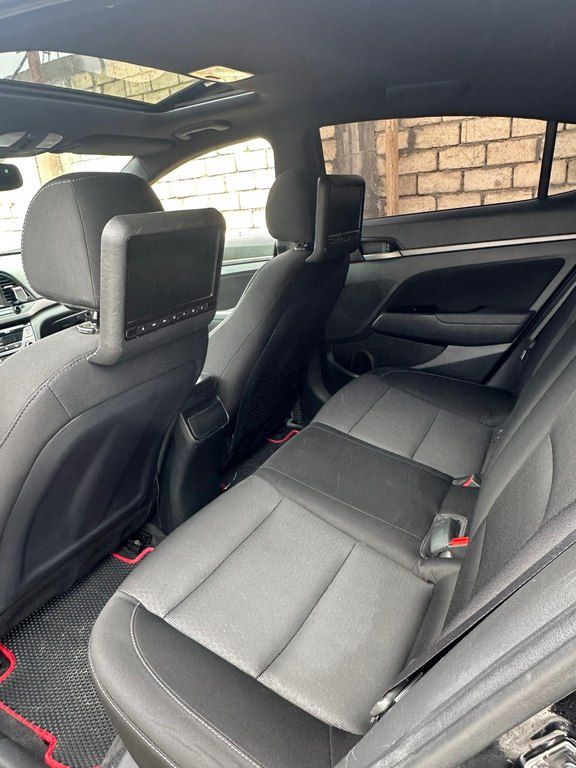 Hyundai Elantra, 2.0 L, 2017 il, 200 000 km — Avtomobillər, Bakı (12)
