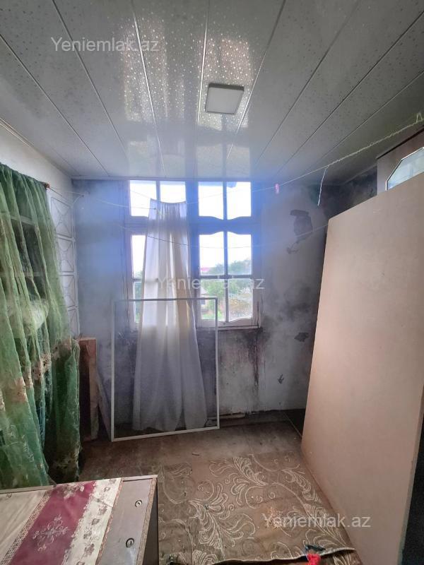 Satılır 3 otaqlı Bina evi menzil (Köhnə tikili), 62 m², 5-ci mikrorayon — Mənzil, Sumqayıt (2)