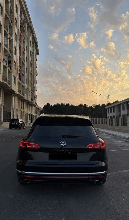 Volkswagen Touareg, 2023 il, 65000 km, 3 L — Avtomobillər, Bakı (6)
