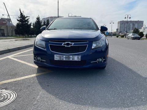 Chevrolet Cruze, 1.4 L, 2012 il, 350 000 km — 13 600 ₼ · Bakı · Avtomobillər Chevrolet Cruze, 1.4 L, 2012 il, 350 000 km — Bakı