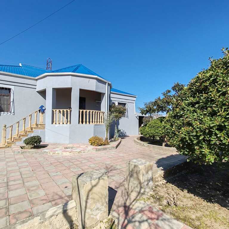 Satılır 3 otaqlı həyət evi/bağ evi 140 m² — Ev, villa, Bakı (2)