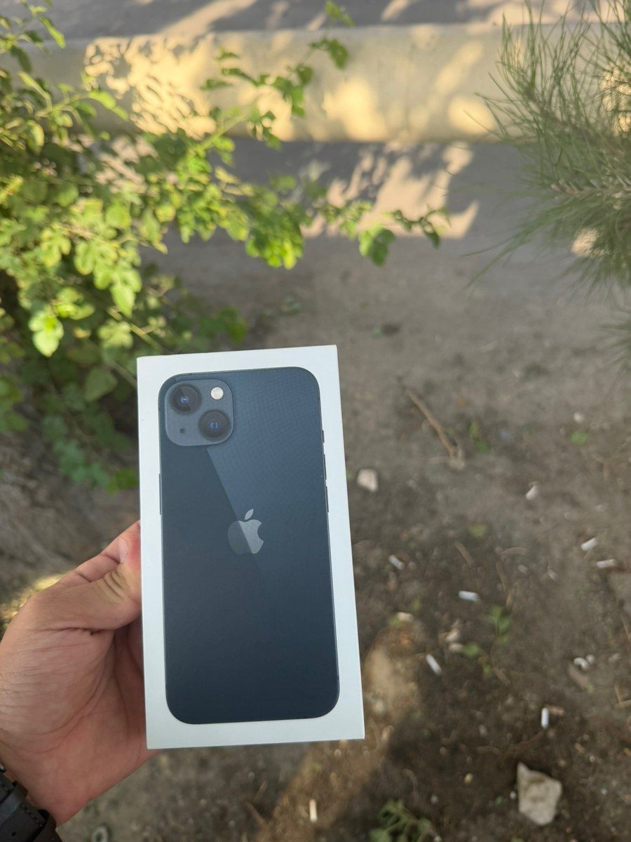 Apple iPhone 13 Midnight 128GB/4GB — Smartfonlar, Bakı