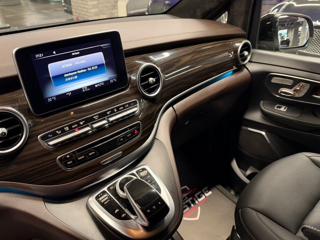 Mercedes V 220d 4MATIC, 2.1 L, 2014 il, 420 000 km — Avtomobillər, Bakı (11)