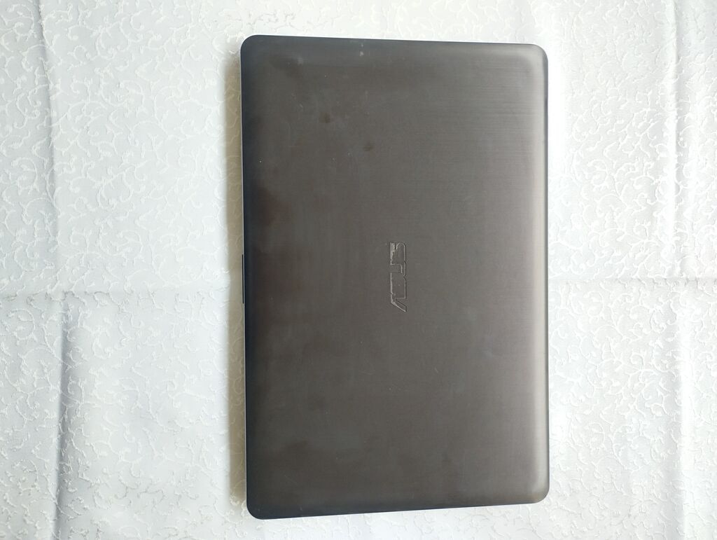 Sekilde gorunduyu kimi yaxsi veziyyetdedir.islemeyinde hecbir prablem — Asus, Bakı (5)
