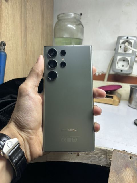 Samsung Galaxy S23 Ultra, 256 GB, rəng - Yaşıl, İki sim kartlı — 610 ₼ · Bakı · Samsung Samsung Galaxy S23 Ultra, 256 GB, rəng - Yaşıl, İki sim kartlı — Bakı