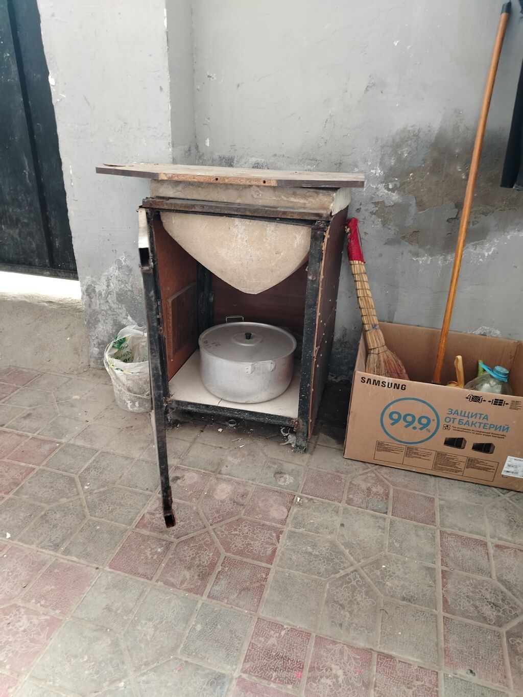Beton/şamot materialdan hazırlanmış qazan ocağı (sobanın üst hissəsi) — Kaminlər, Xırdalan (2)
