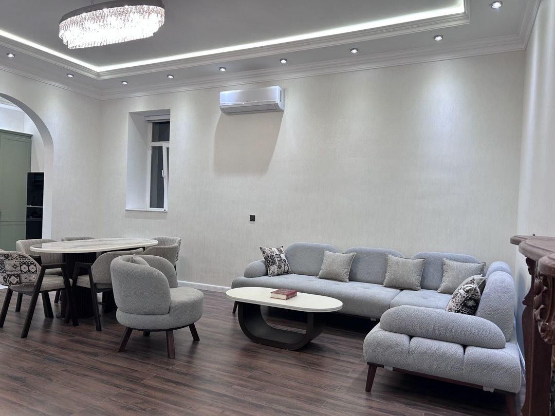 İcarəyə verilir 3 otaqlı yeni tikili 130 m² — Mənzil, Bakı (2)