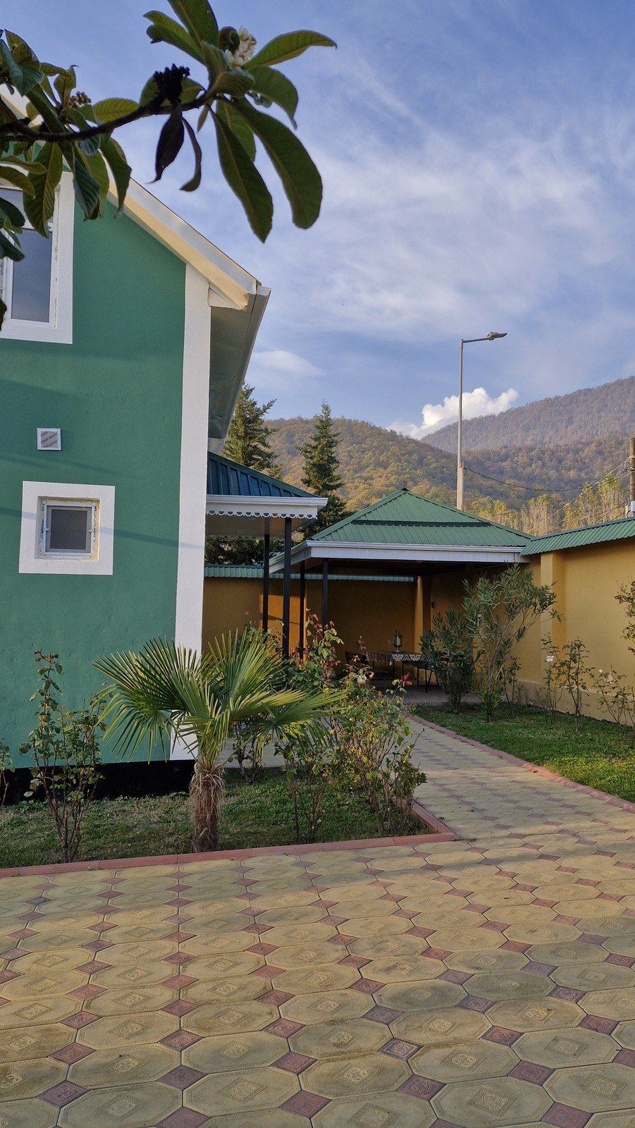 İcarəyə verilir 6 otaqlı həyət evi/bağ evi 200 m² — Ev, villa, Qəbələ (3)