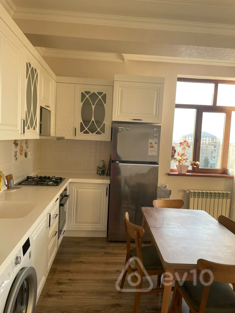 3 otaqlı mənzil, 90 m², Neapol kucesi — kirayə — Mənzil, Bakı (6)