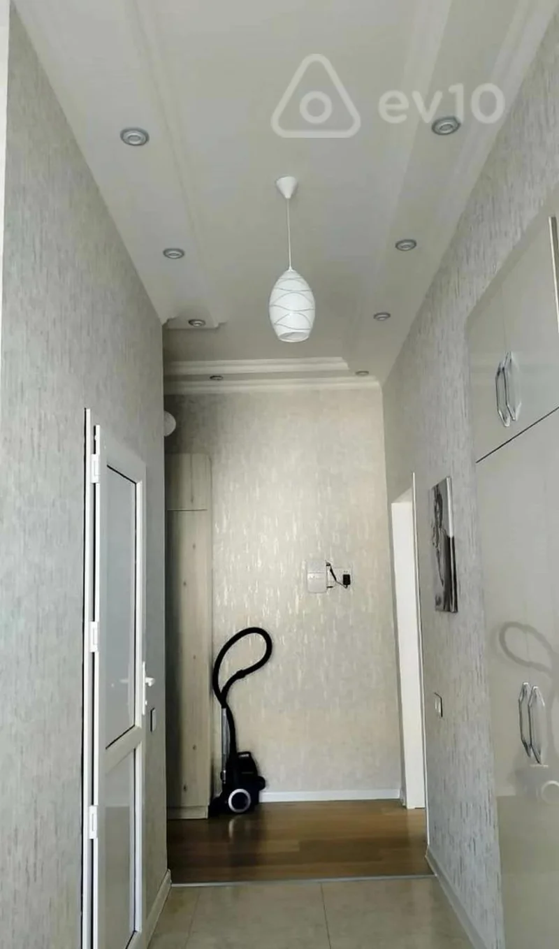 2 otaqlı mənzil, 50 m², Şövkət Ələkbərova küçəsi — kirayə — Mənzil, Bakı (9)