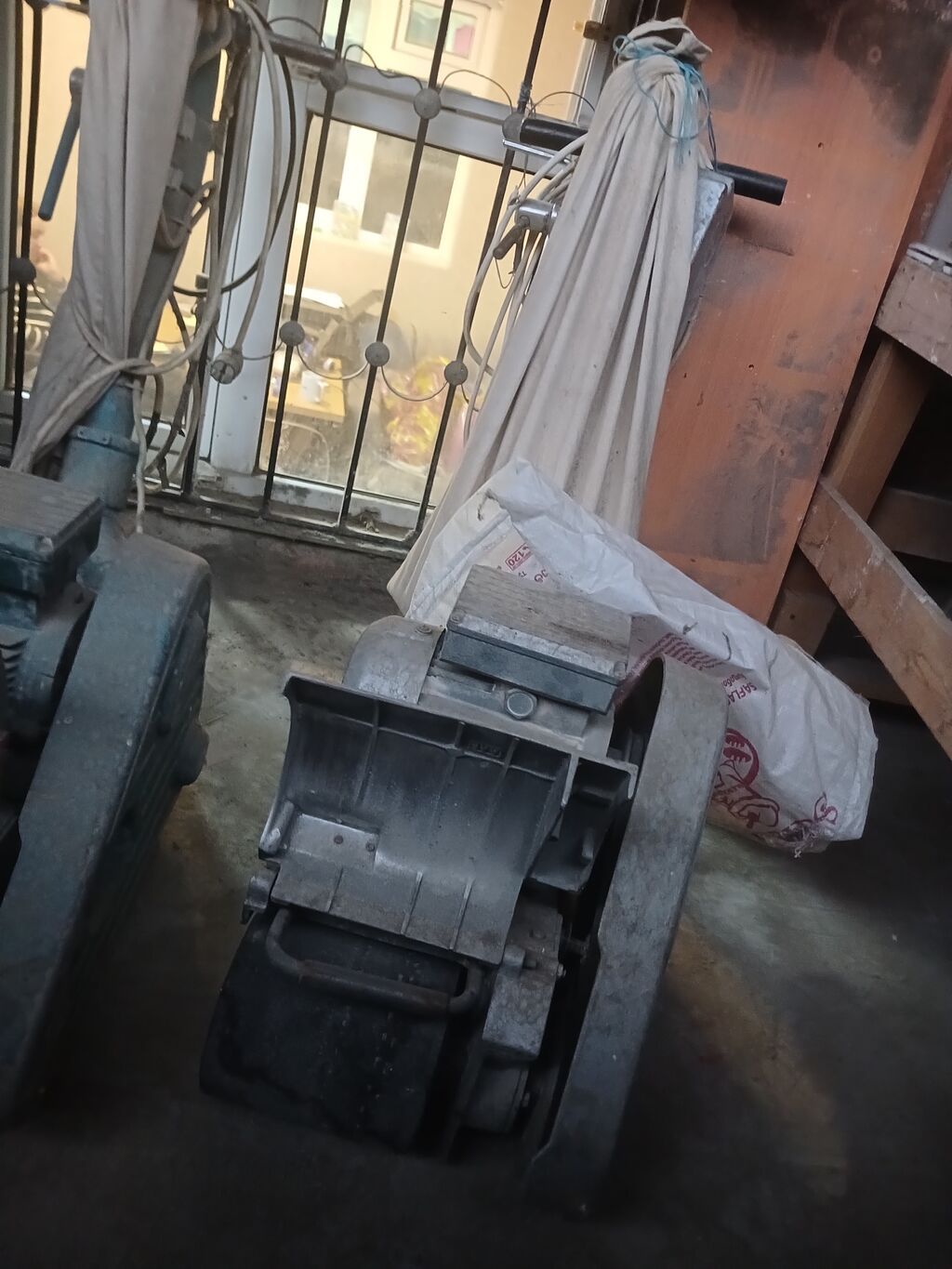 Işlək vəziyətdədir mayasından ucuz satılır makler deyləm özümündü — Alətlər, Mehdiabad (2)