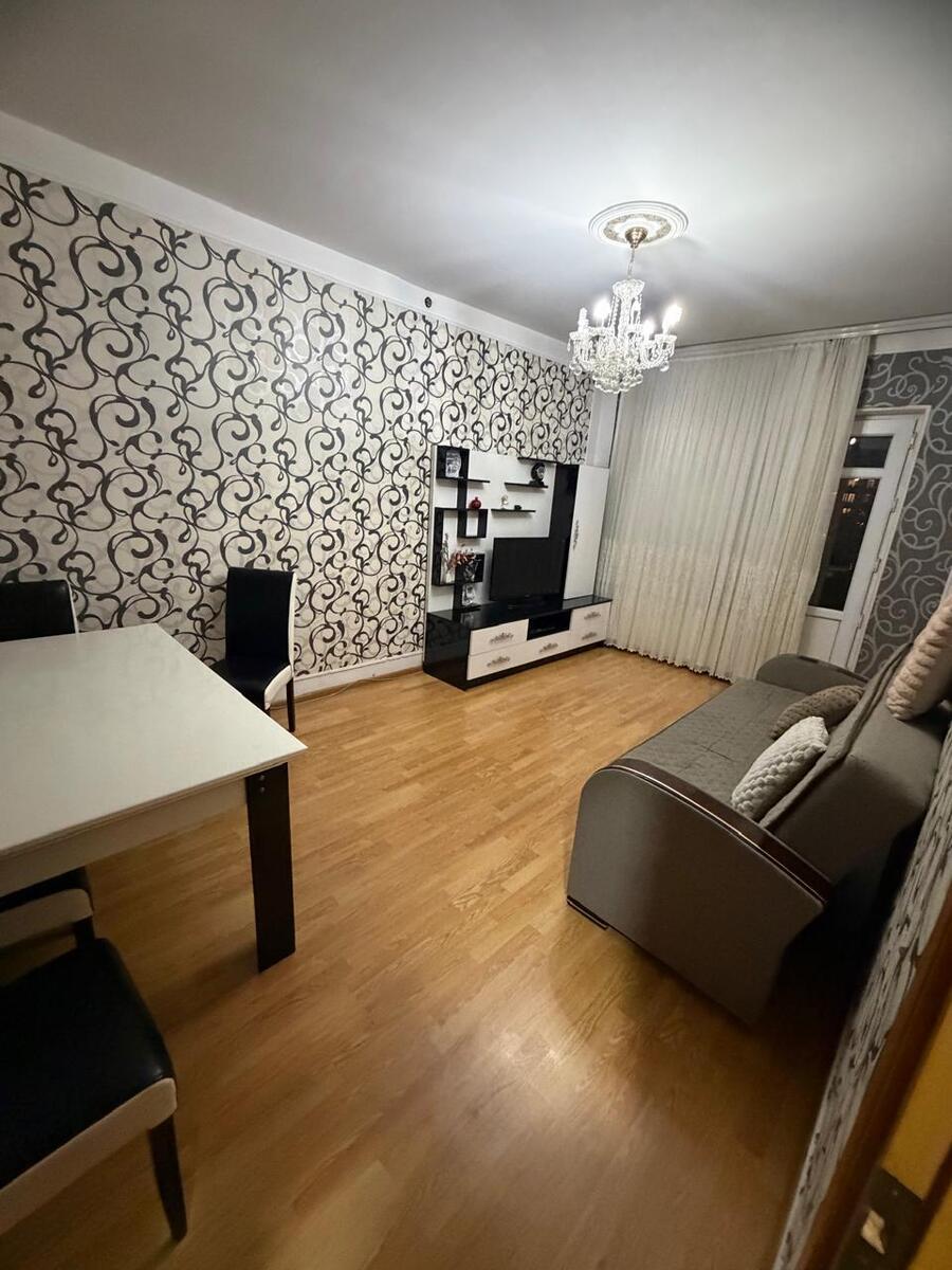 Satılır 2 otaqlı köhnə tikili 65 m² — Mənzil, Bakı (7)