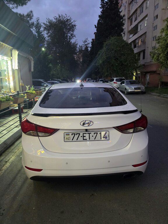 Hyundai Avante, 1.6 L, 2015 il, 252 000 km 77-ET-714 — Avtomobillər, Bakı (6)