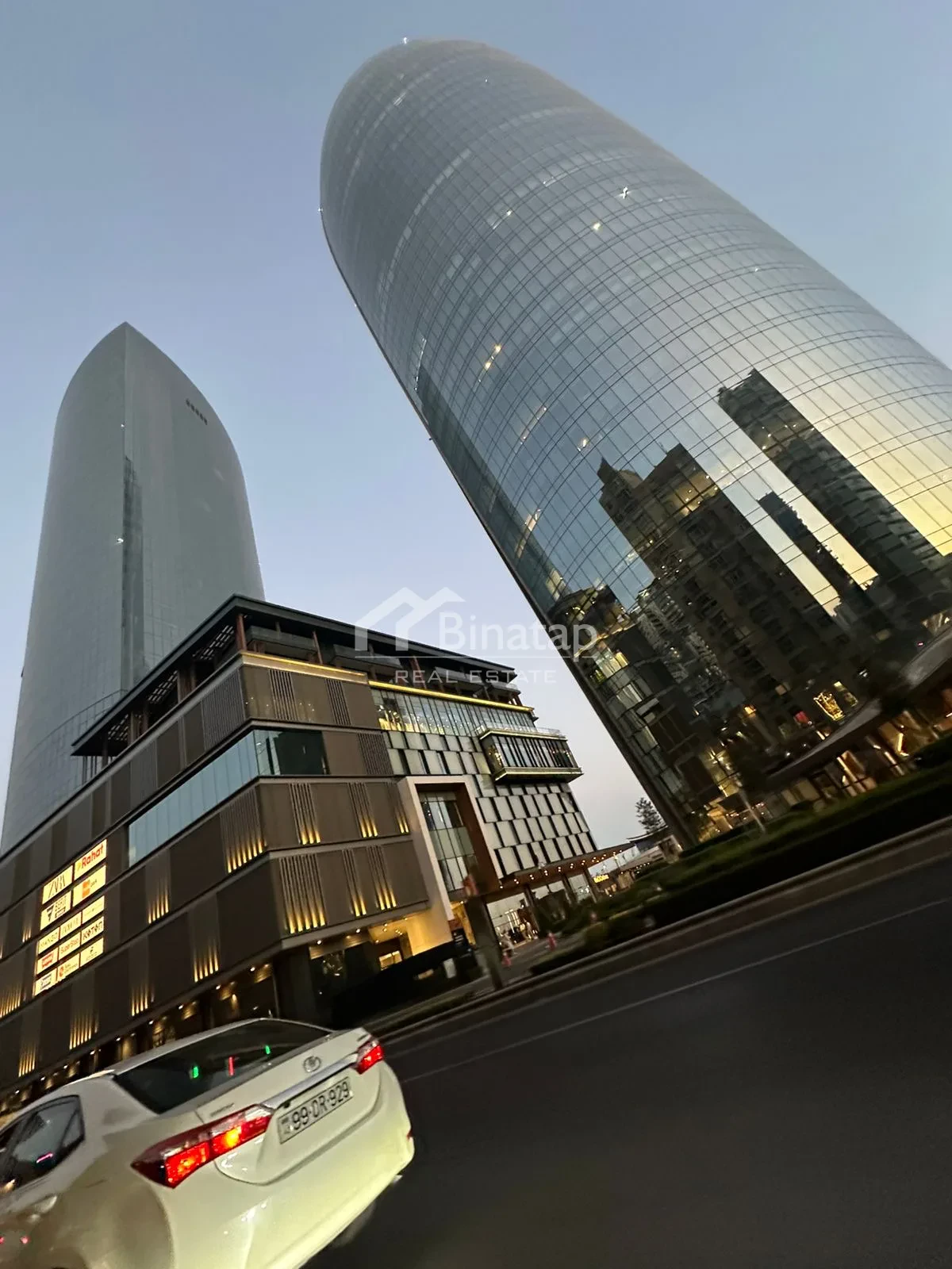 Satılır 3 otaqlı yeni tikili 140 m², Səbail rayonu — Mənzil, Bakı